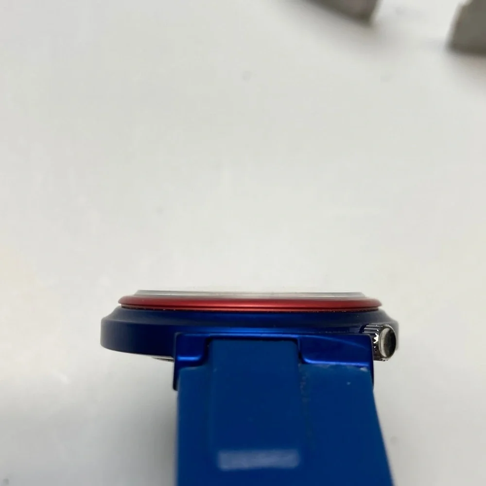 Vintage Timex man T43 watch, new battery, rubber strap, rare model